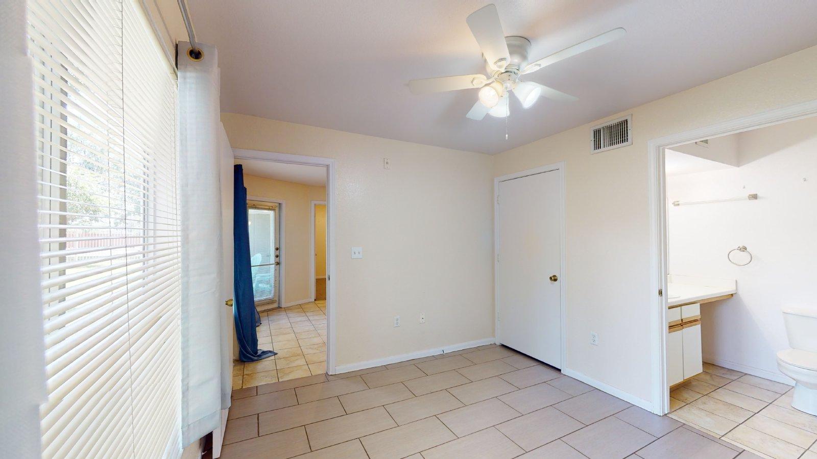 Suite C property image